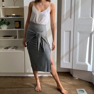 Aritzia - Community Wrap Skirt